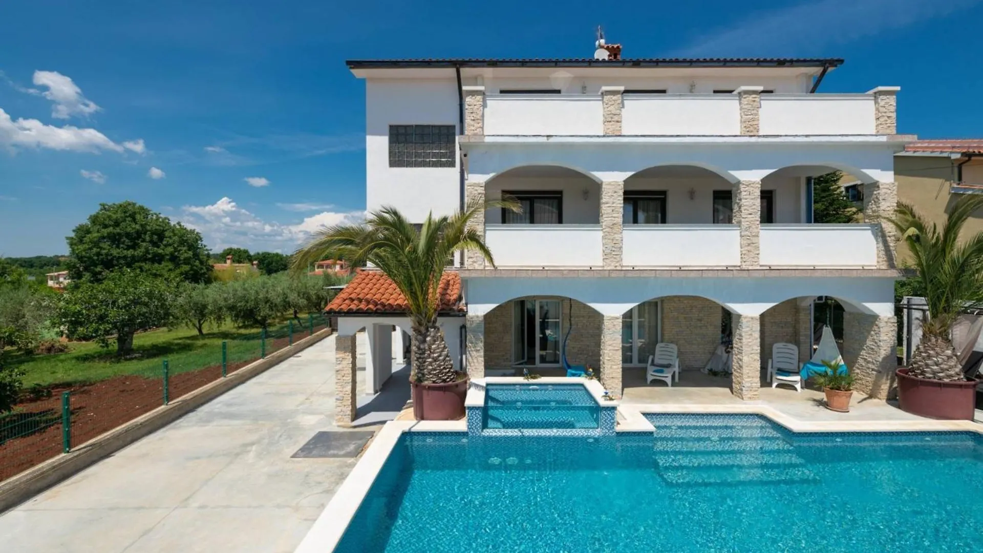 Villa Arta In Medulin 0*,  Croatia