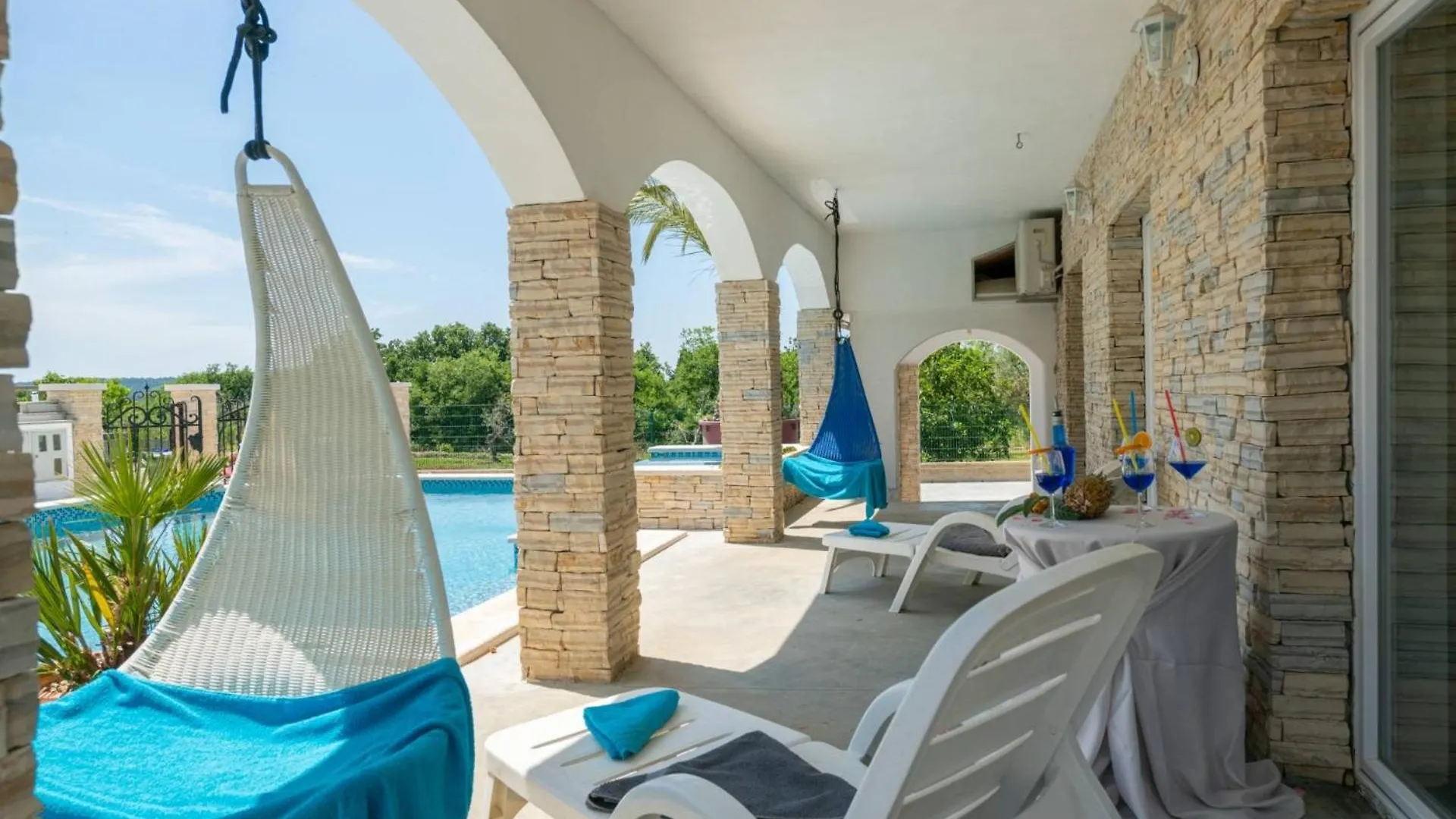 Villa Arta In Μεντουλίν 0*,